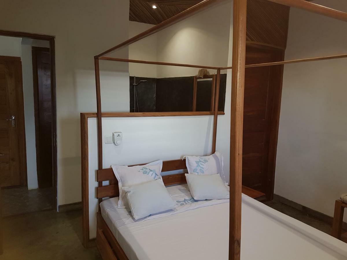 Les Hibiscus Villa Ambondrona  ภายนอก รูปภาพ